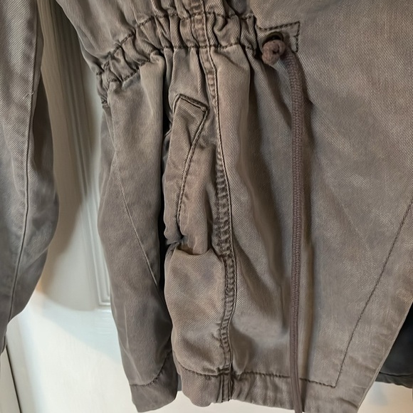 Max Jeans utility type jacket - Picture 5 of 8